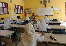 Pindah Sekolah SMP di Indonesia: Biaya dan Persyaratan