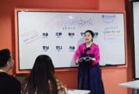 Berapa biaya sekolah bahasa korea