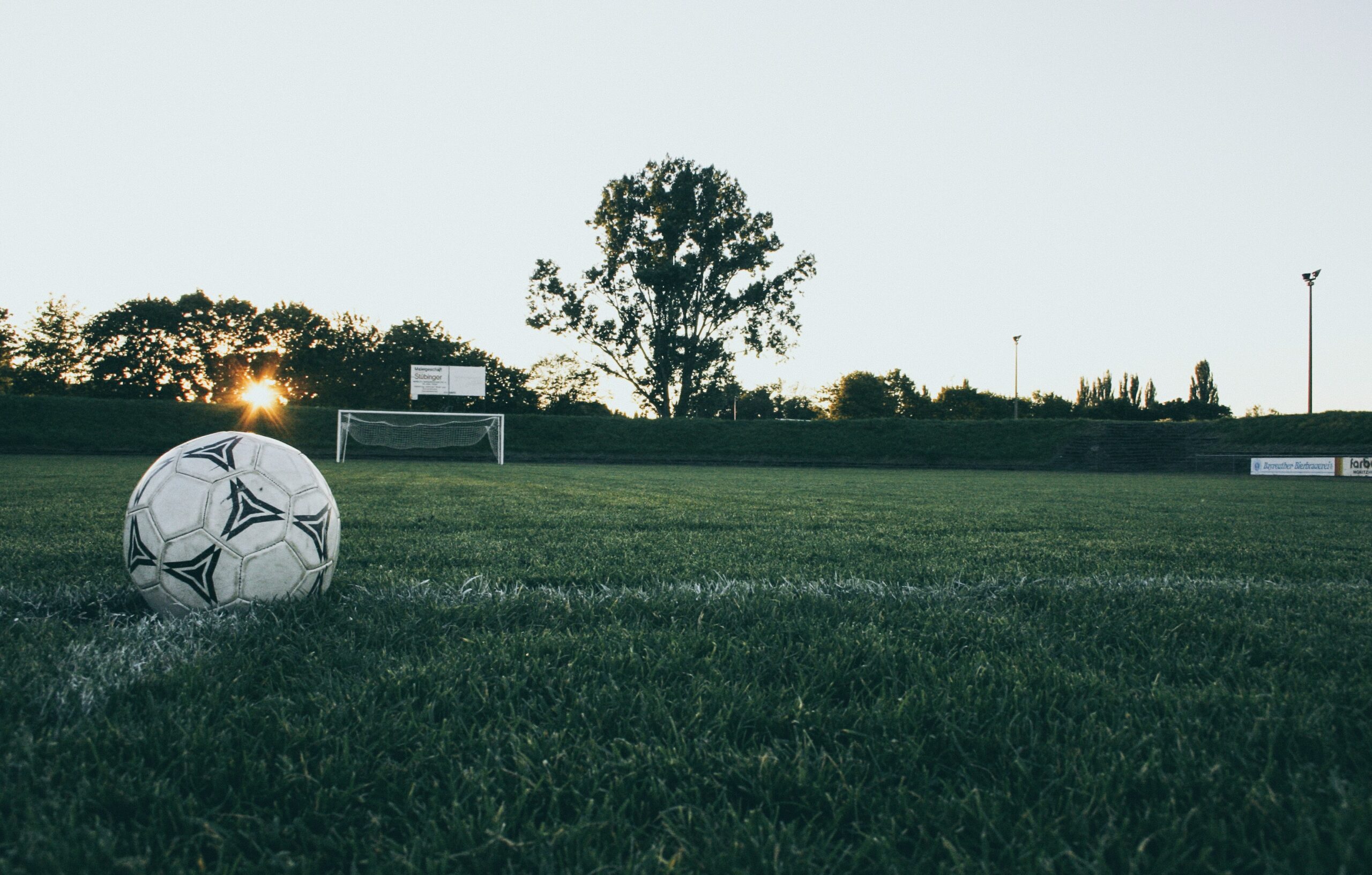 Berapa biaya sekolah sepak bola