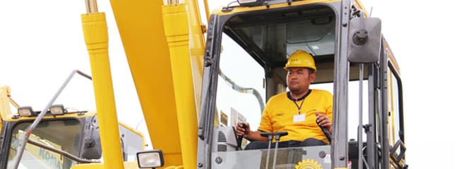 berapa biaya sekolah operator alat berat