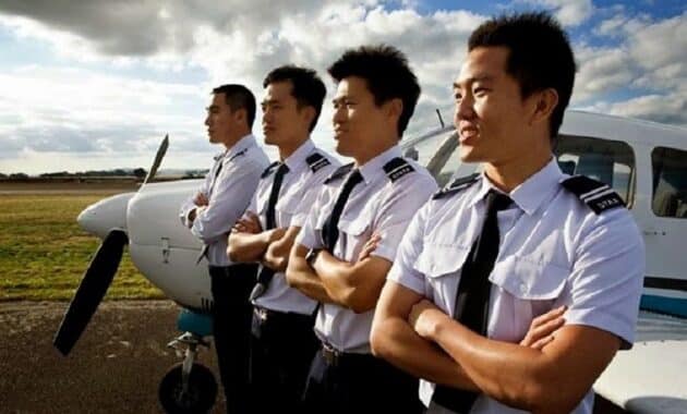 Daftar Beasiswa Sekolah Pilot di Indonesia: Peluang Terbang ke Masa Depan