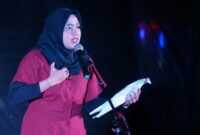 Ciri Puisi dan Prosa