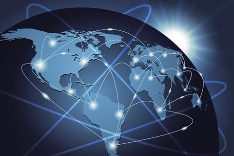 Mengatur Keamanan Data Global