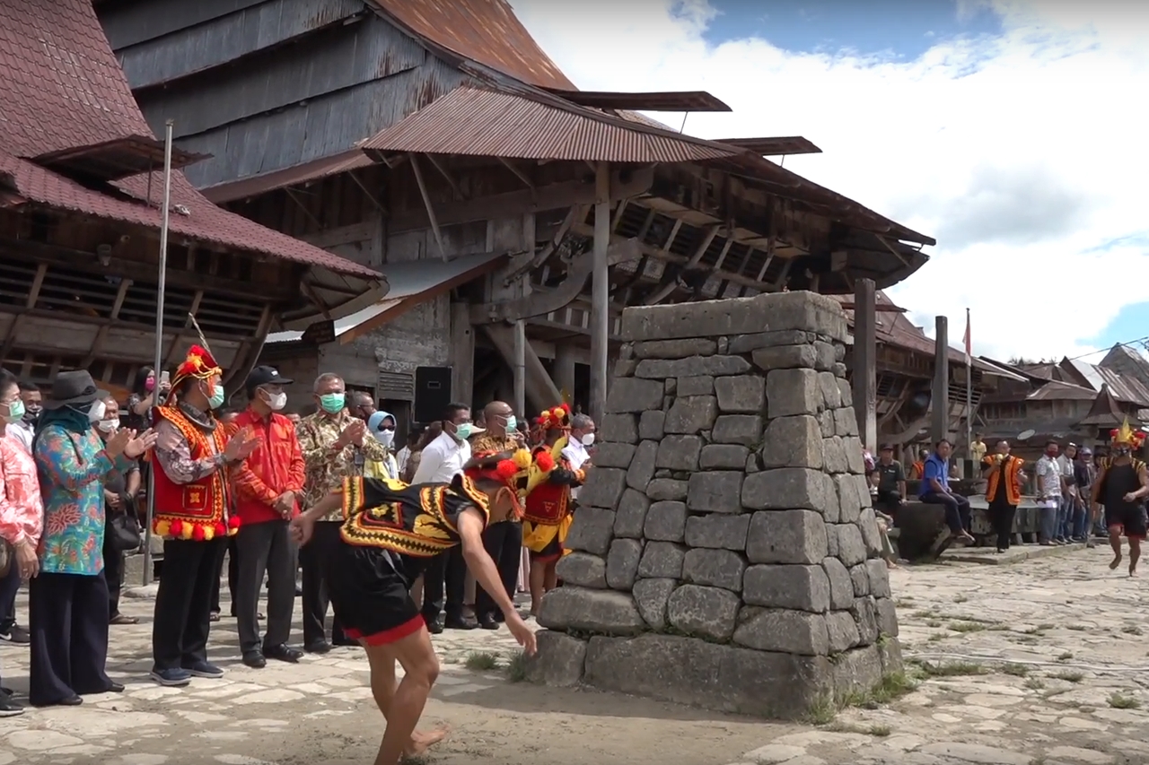 Pelestarian Lompat Batu
