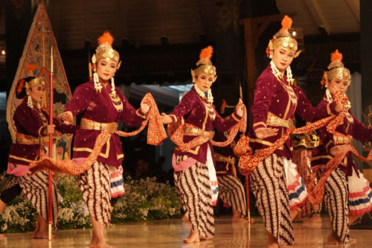 Strategi pelestarian budaya