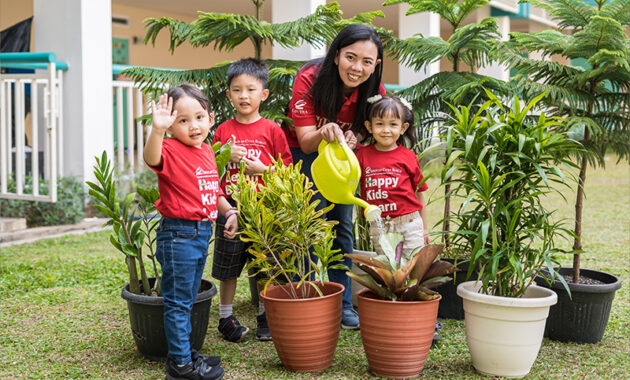 Mengelola Interaksi Sosial Anak di Lingkungan Sekitar