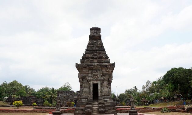 Sejarah Candi Penataran