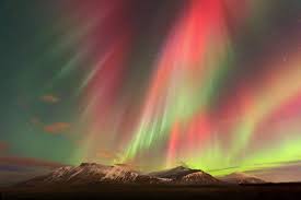 Warna-Warna yang Muncul dalam Aurora