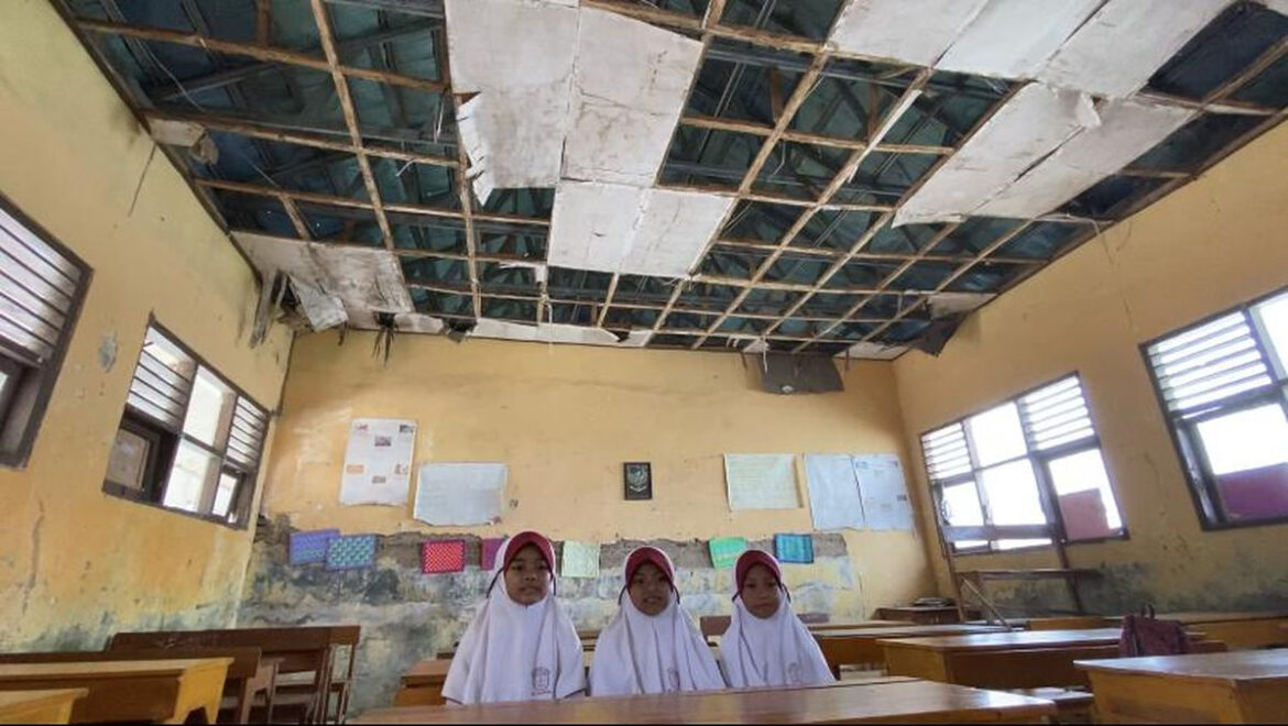 Keterbatasan fasilitas sekolah