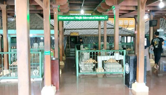Makam Sunan Giri