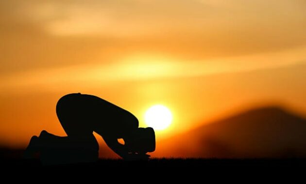 Shalat Khusyuk dan Pengaruhnya terhadap Iman