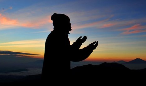 Shalat sebagai Cerminan Ketakwaan