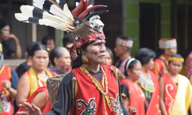 Hukum Wilayah Adat